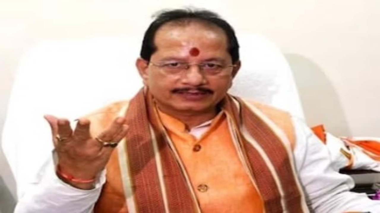 अपनी विरासत पर शर्मिंदगी महसूस करते हैं लेकिन पश्चाताप नहीं करेंगें, डिप्टी सीएम विजय सिन्हा ने तेजस्वी यादव पर साधा निशाना