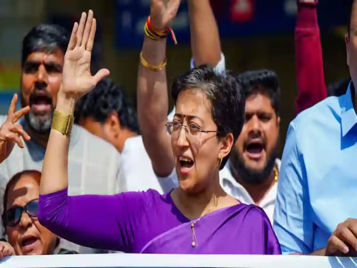 Atishi's attack on BJP's women prosperity scheme