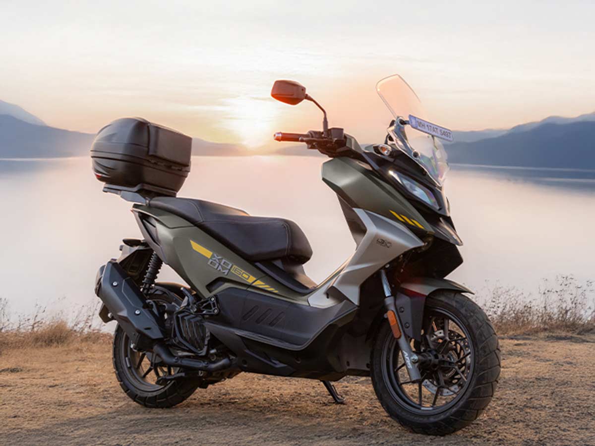 Hero Xoom 160 Maxi Scooter