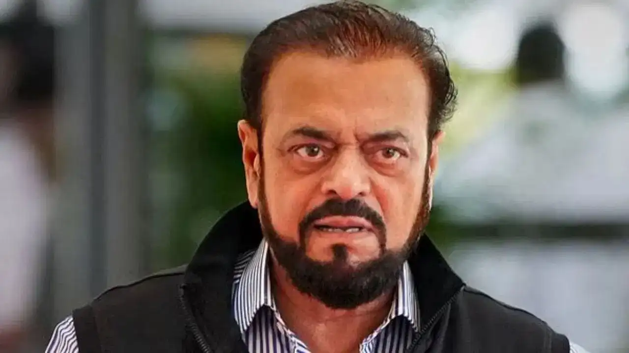 SP MLA's troubles increased after his statement on Aurangzeb