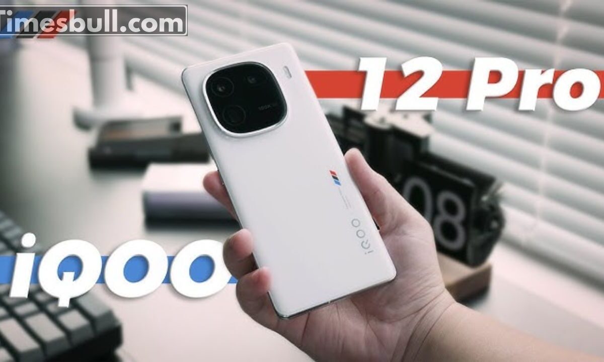 iQOO 12 Pro: Best for Gamers with 8 Gen 3 & 144Hz Display