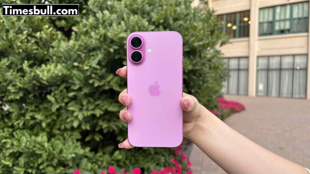 Apple Breaks into India’s Top 5 Smartphone Brands