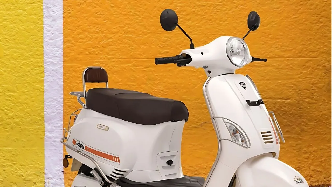 Benling Aura, electric scooter, Benling, Aura features, specifications, Benling Aura price, Benling Aura review, Benling Aura 2024, Benling Aura colors, Benling Aura mileage, Benling Aura battery, Benling Aura range, Benling Aura performance, Benling Aura charging, Benling Aura variants, Benling Aura technology