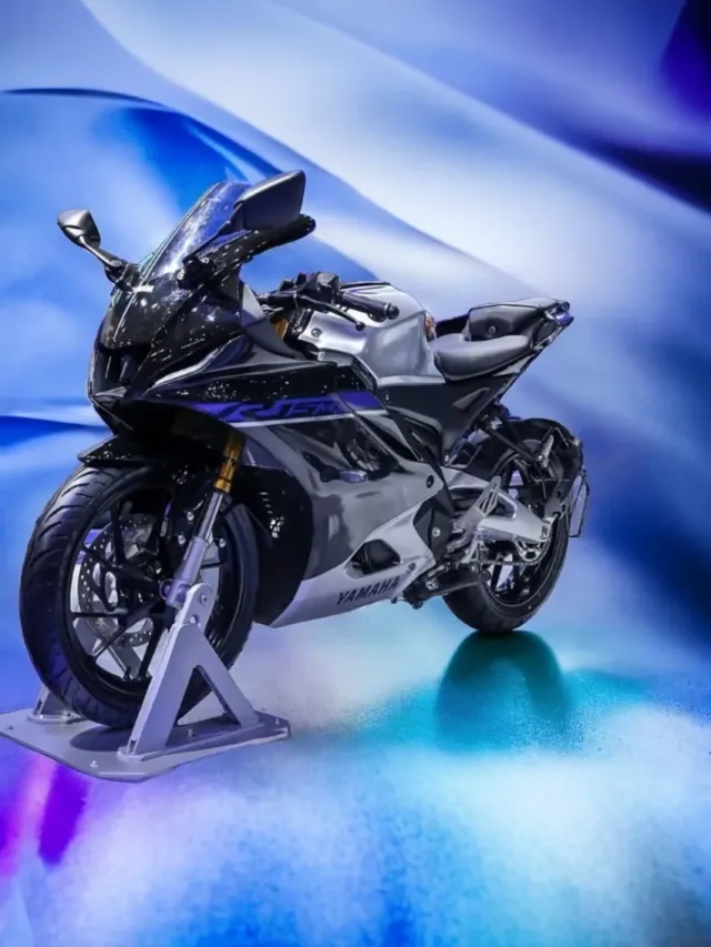 Yamaha R15M, R15M Carbon Edition, R15M superbike, R15M features, R15M price, R15M specifications, carbon fiber motorcycle