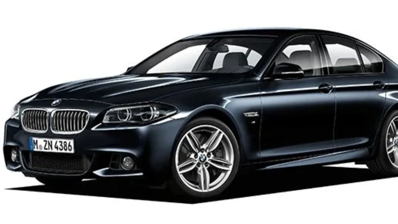 pre-owned bmw 523i, bmw 523i india, affordable luxury car india, used bmw 5 series india, second hand bmw price india, bmw 523i mileage, bmw 523i features, buying used luxury car india, bmw brand recognition india, pre-owned bmw maintenance india