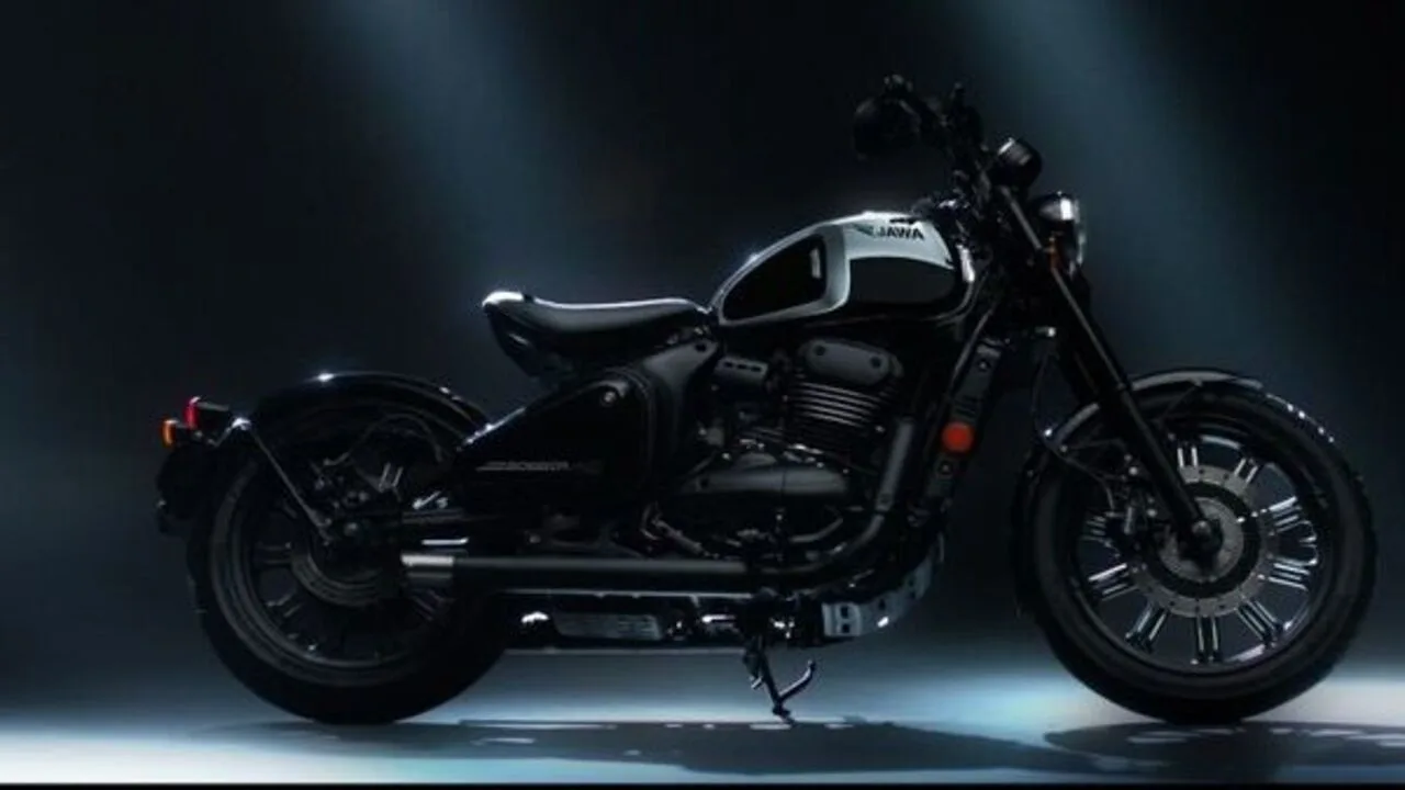 Jawa 42 Bobber Black Mirror variant launched, creates a panic in two wheeler segment check specifications and details and price