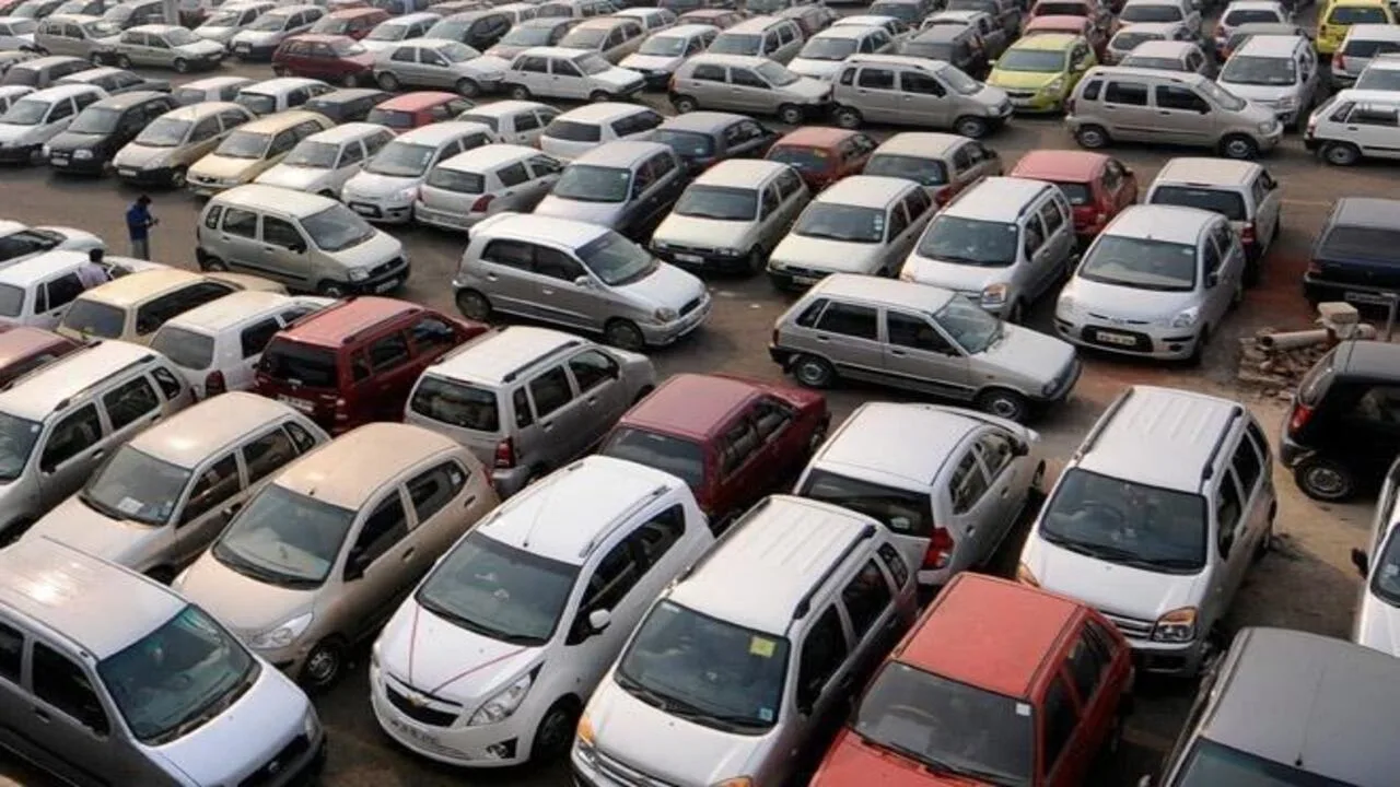 Tremendous increase in demand for old cars in the auto market, what is the reason for the increase?
