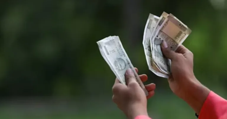 Business Idea: A whole year business anyone can do, every Indian buys this product