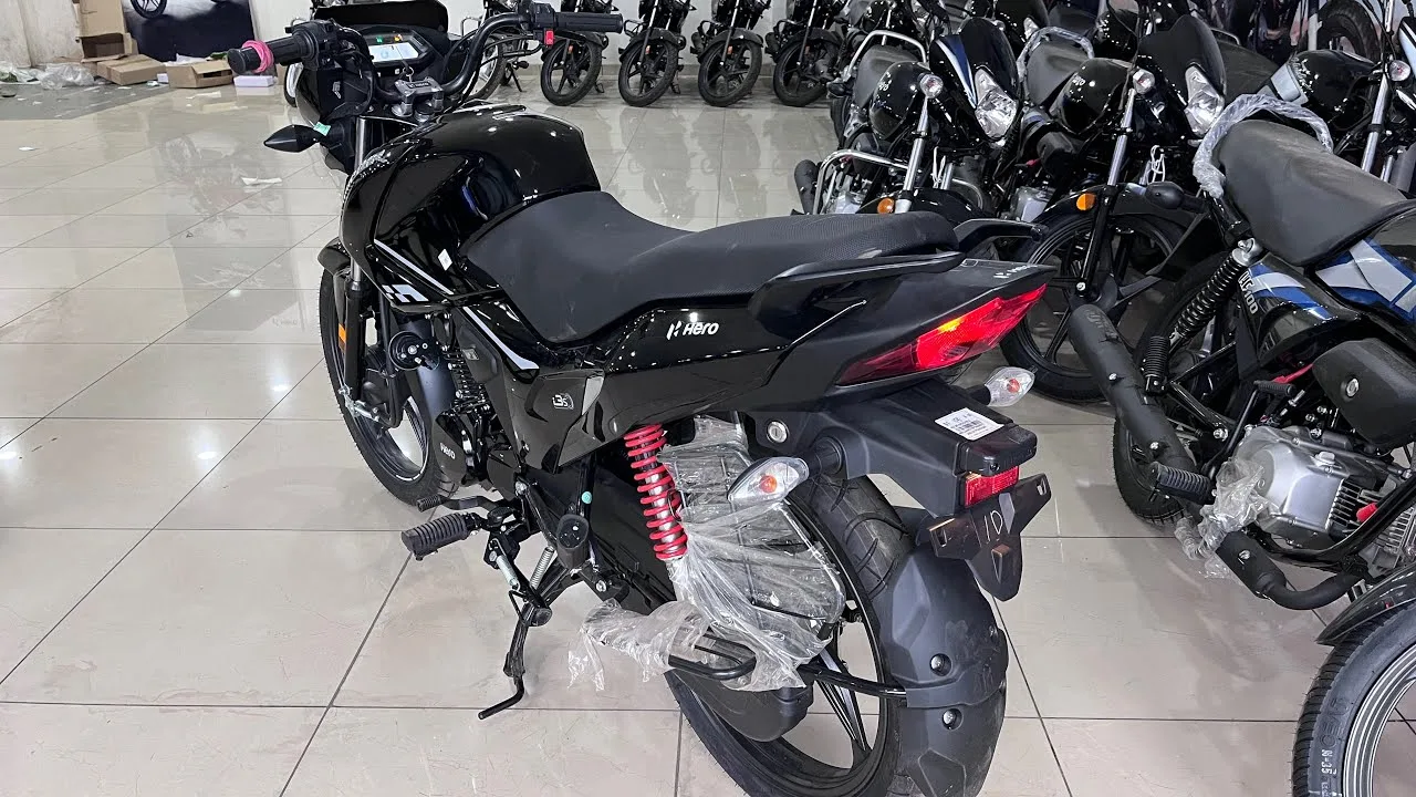 Hero Glamour 2024 New Color Same Charm Affordable Feature Packed Commuter Bike Times Bull