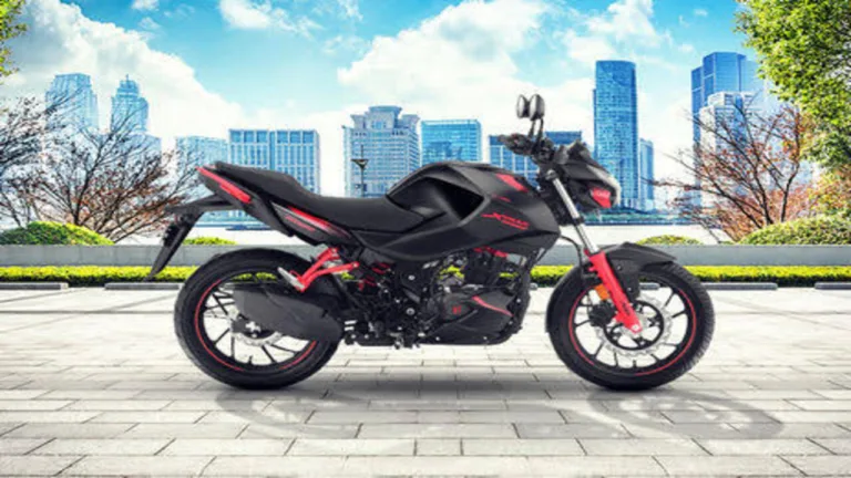 Hero Xtreme 160R: A Stylish and Powerful Performer