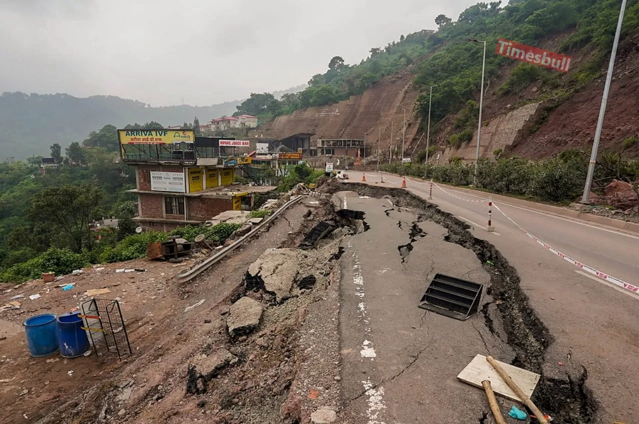 Himachal Cloudburst News