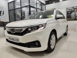 Buy a brand new Honda Amaze for just Rs 3 lakh, know the features and details