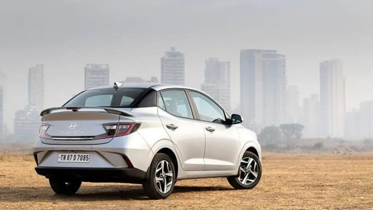 Hyundai Aura (1)