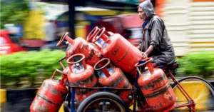LPG Cylinders become more expensive, Know the new rates 