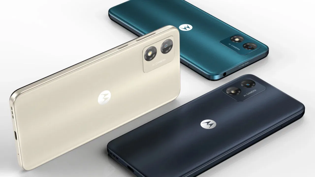 Best Budget Motorola Smartphones Under...