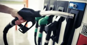 पेंट्रोल पंप पर हो रही चोरी को पकड़ने के लिए अपनाएं ये तरीके, ऐसे पलभर में हो जाता है खेल