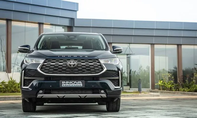 Why Toyota Innova Hycross is the Perfect Choice for Your Family