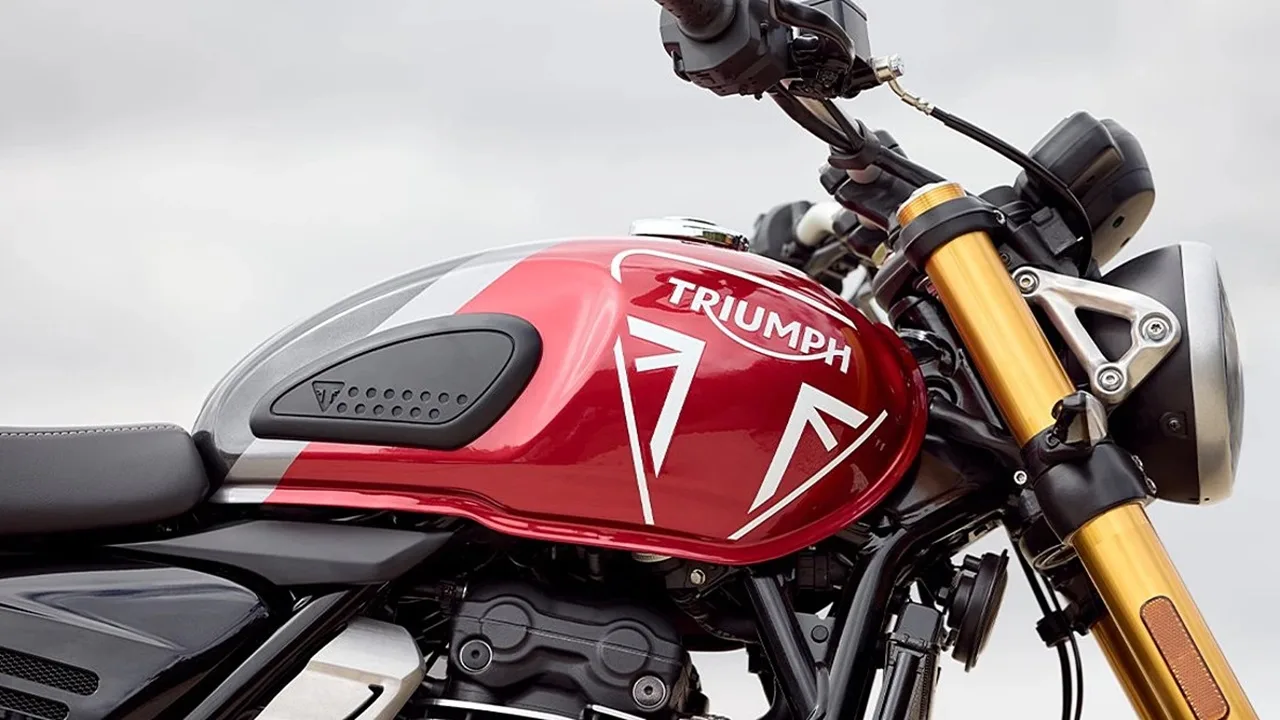 Triumph Speed 400: A