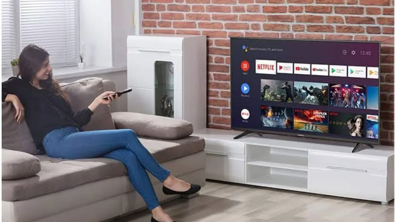 Best 32 inch Smart TVs Under 10 000 on Amazon Budget Friendly Entertainment