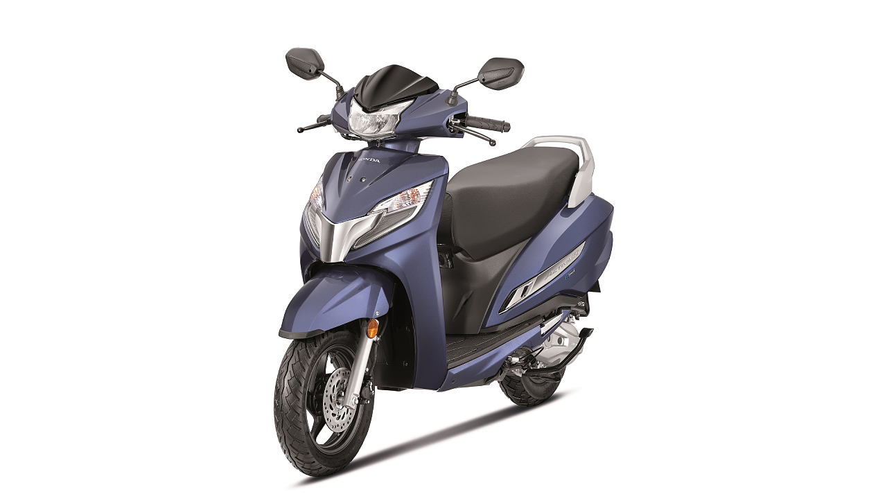 activa-125-left-front-three-quarter-3