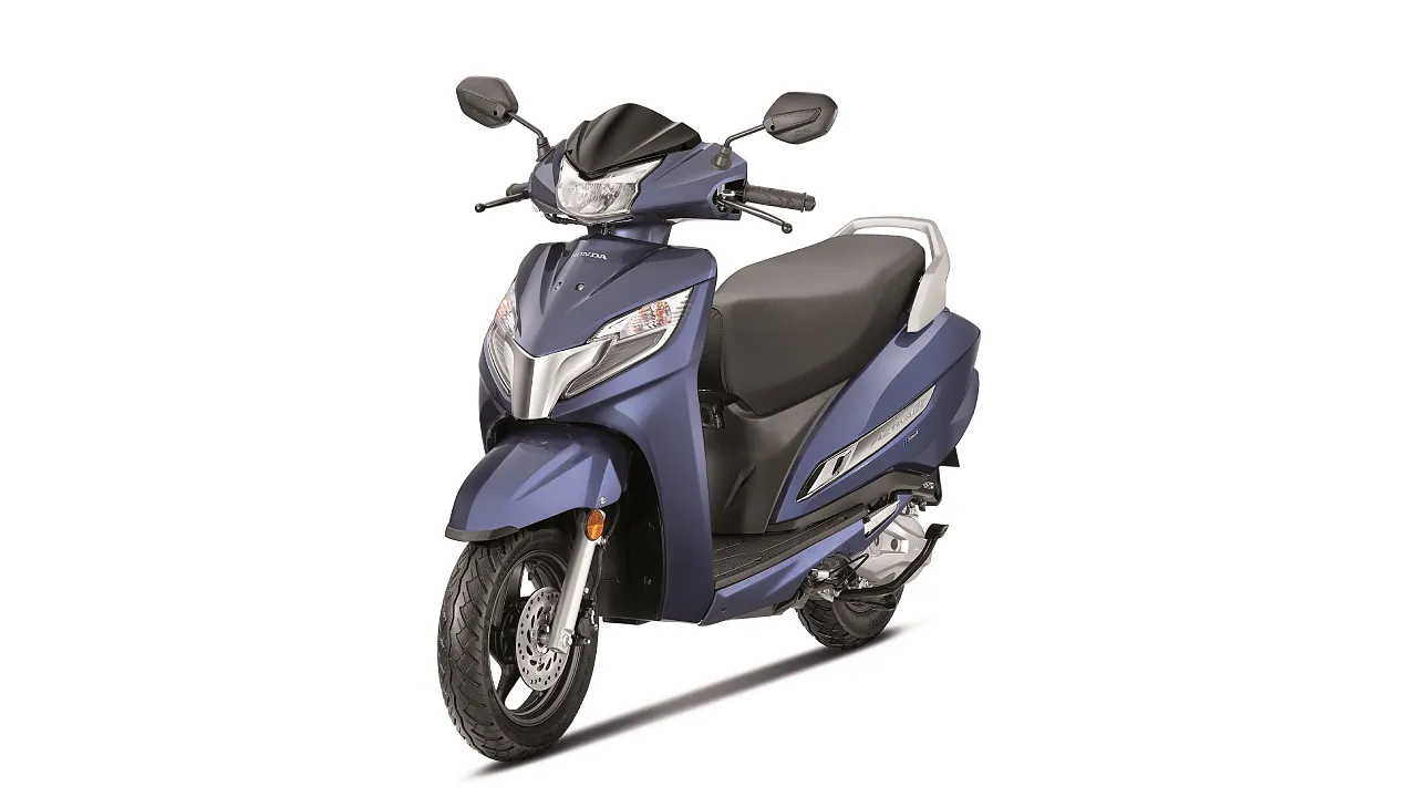 activa-125-left-front-three-quarter-3