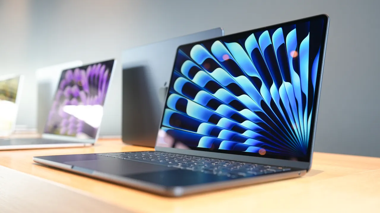 Apple MacBook Air 2020 Available...