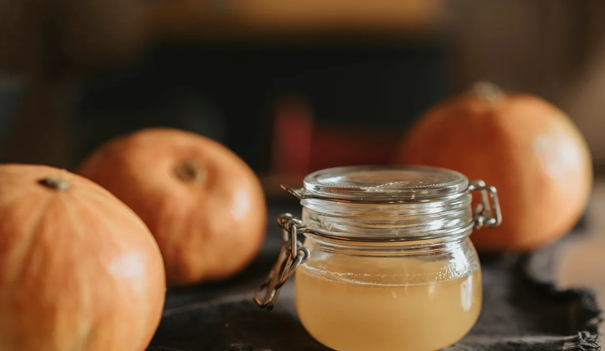 Apple cider vinegar hair