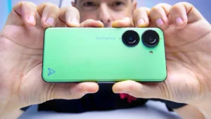 Asus Zenfone 10: Flagship Power with Compact Design