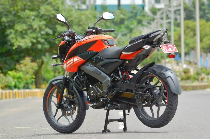 Bajaj Pulsar NS 125: Best...