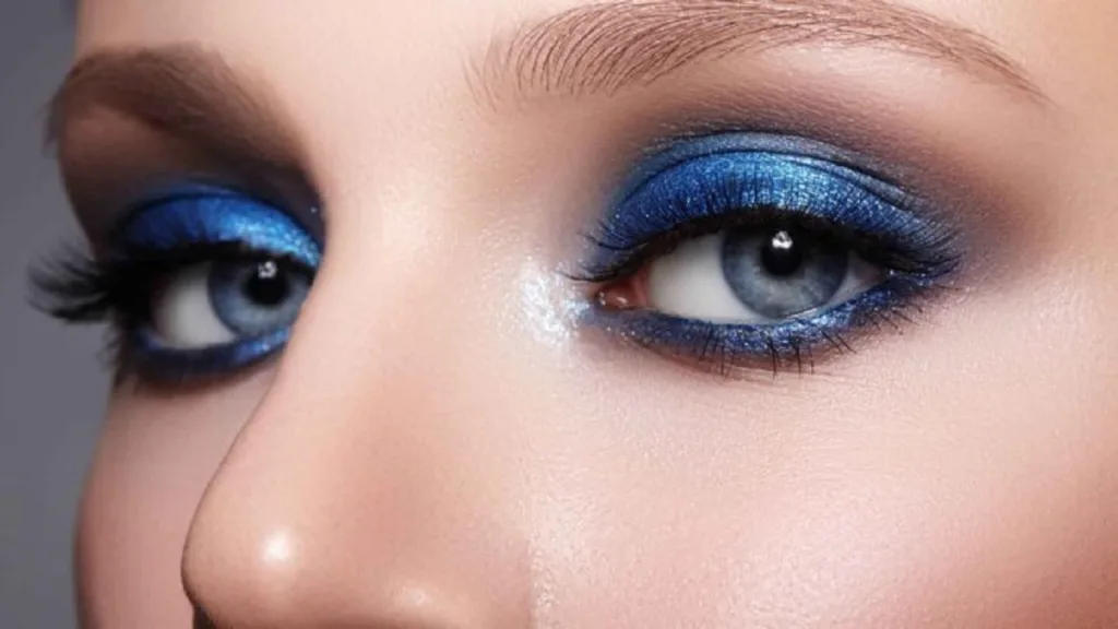 Eyeliner make-up: Eye make-up in perfection