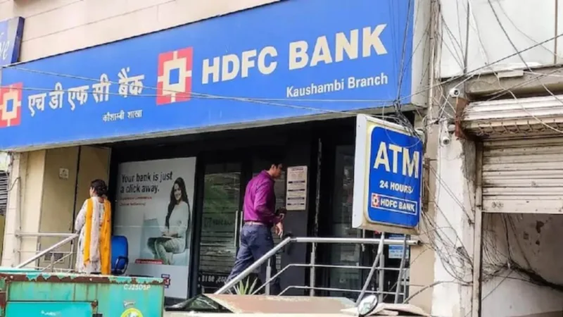 Hdfc Bank Share Sale (2)