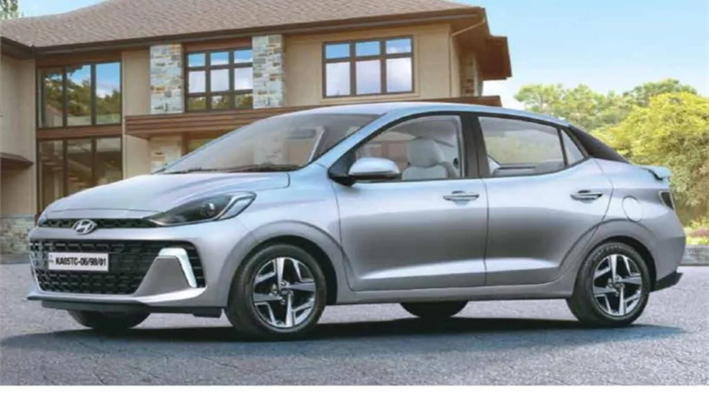 Honda Amaze 2024 Challenges Hyundai Aura in the Compact Sedan Market, Know Price