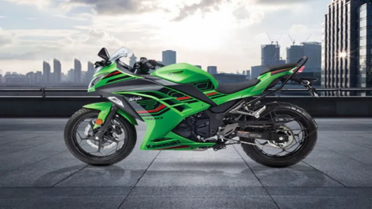 This version of Kawasaki Ninja can produce 38.8 bhp at 11,000 rpm, but the price is…