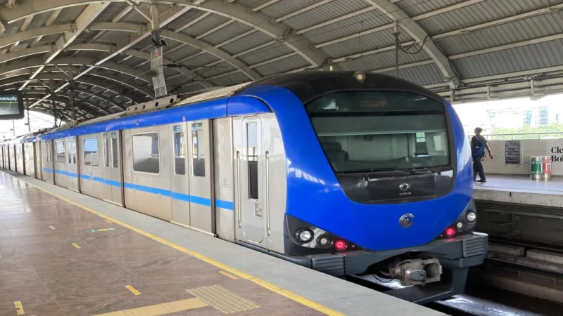 Metro Train