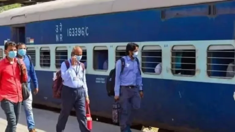Indian Railways: Will you get a refund in case luggage was lost? Know the rule first