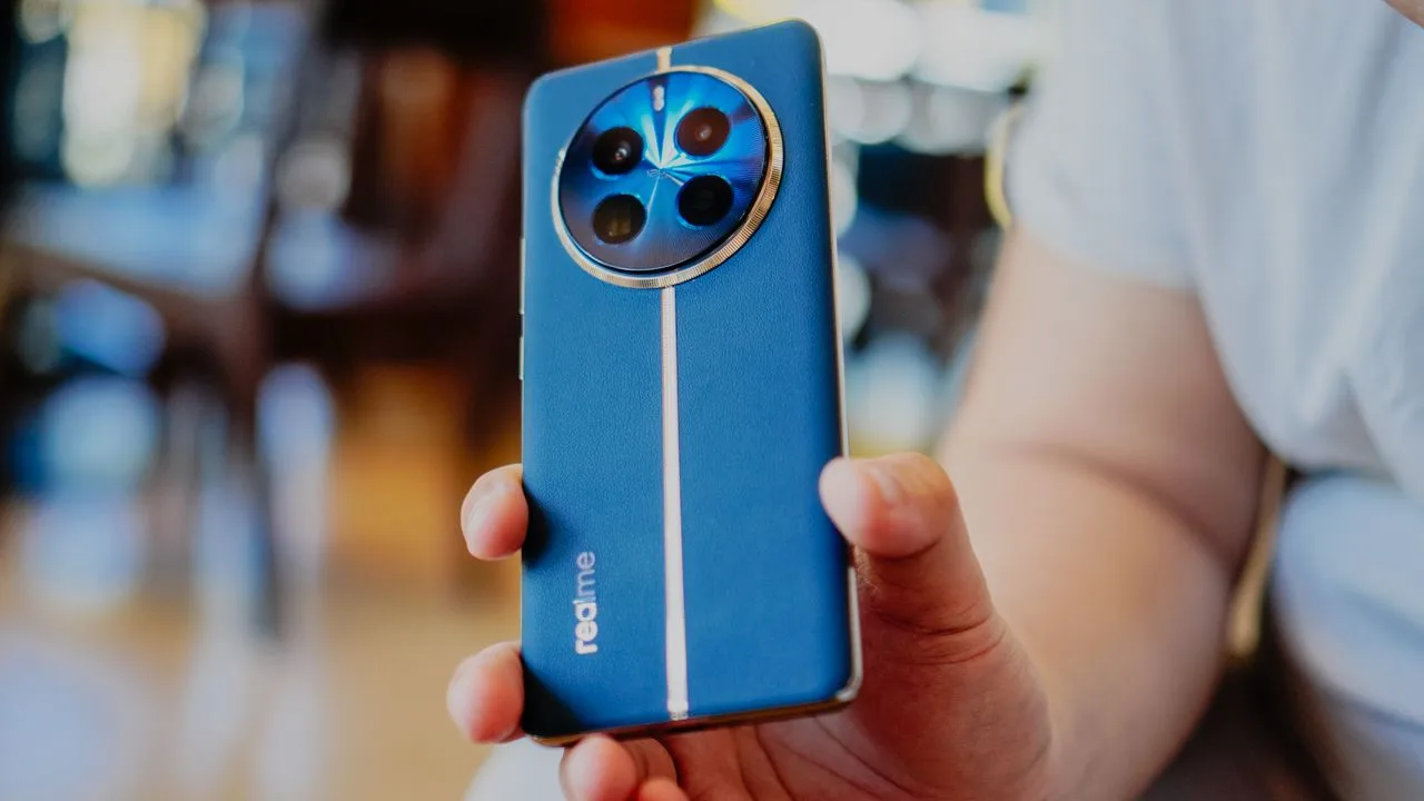 Realme GT 3 vs