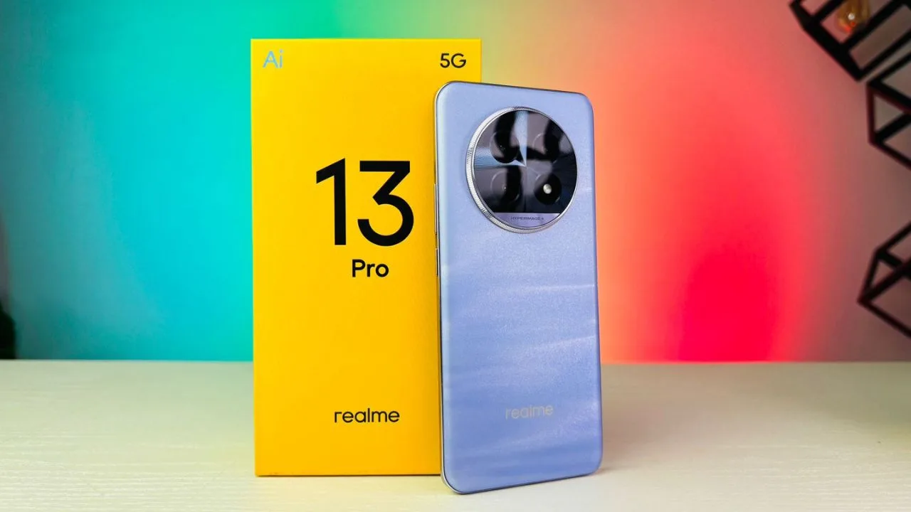 Realme 13 Plus 5G 12GB...