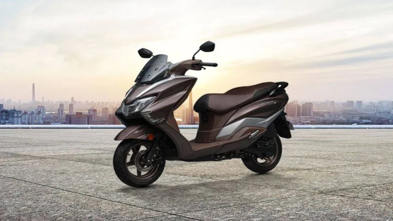 Suzuki Burgman Street Ex (1)