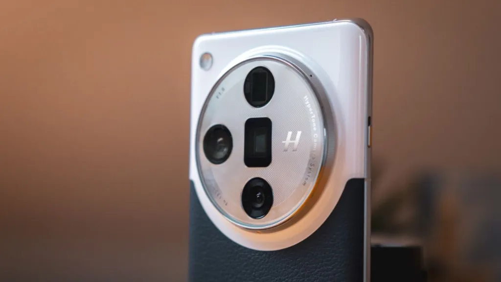 Oppo Find X8 Upcoming Redesign Phone, a 5,700mAh Battery, 80W Wired Charging