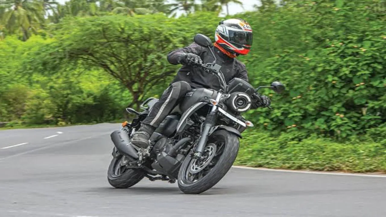 Yamaha FZ-S FI Ver 4.0...