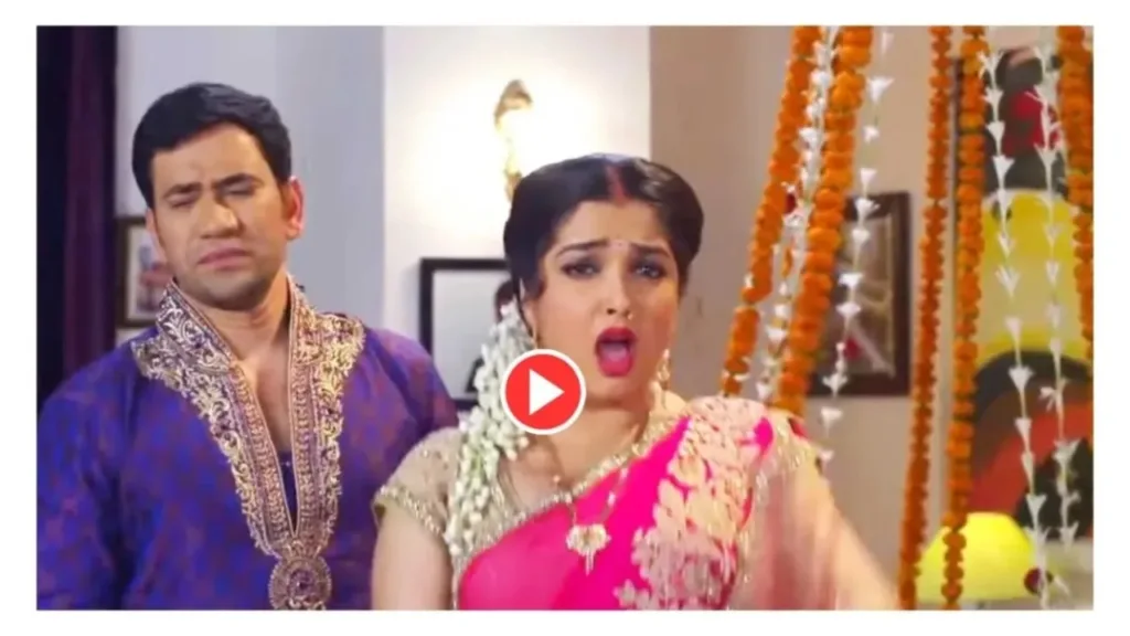 Bhojpuri Song-Kajal Raghwani, Amrapali & Nirahua ‘Jhumka Jhulaniya Diha’ viral on internet