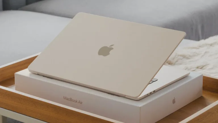 Grab the Best Price for Apple MacBook Air 2024 This Festival Season!