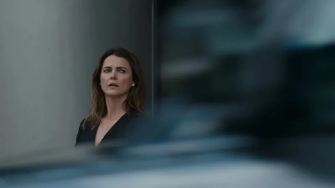 Keri Russell Returns as