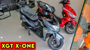 Komaki X One Electric Scooter Offers Smart Features and Great Range