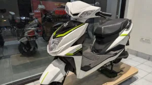 Don’t Miss the NIJ Automotive Accelero R14, A Budget-Friendly Electric Scooter