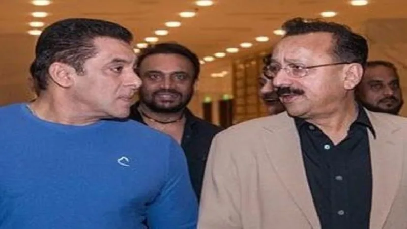 Salman Khan And Family Pay Final Respects To Baba Siddique