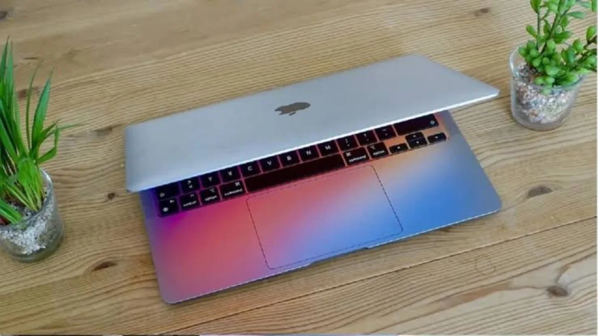 Macbook