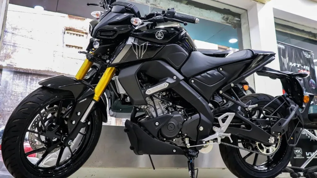 New Launch Yamaha MT 15 bike Fichers price in india and latest technology