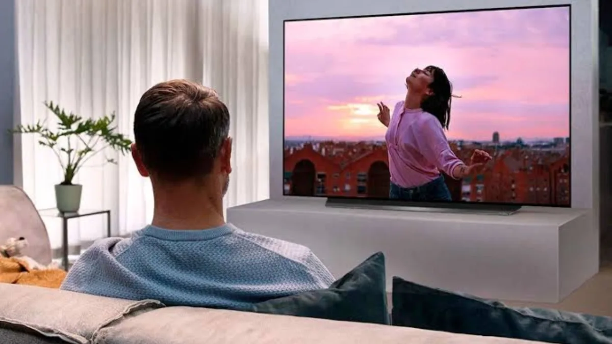 65 Inch Smart Tv