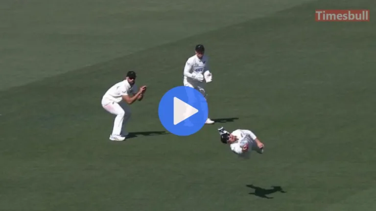 Glenn Phillips Stuns with 'Unbelievable Catch